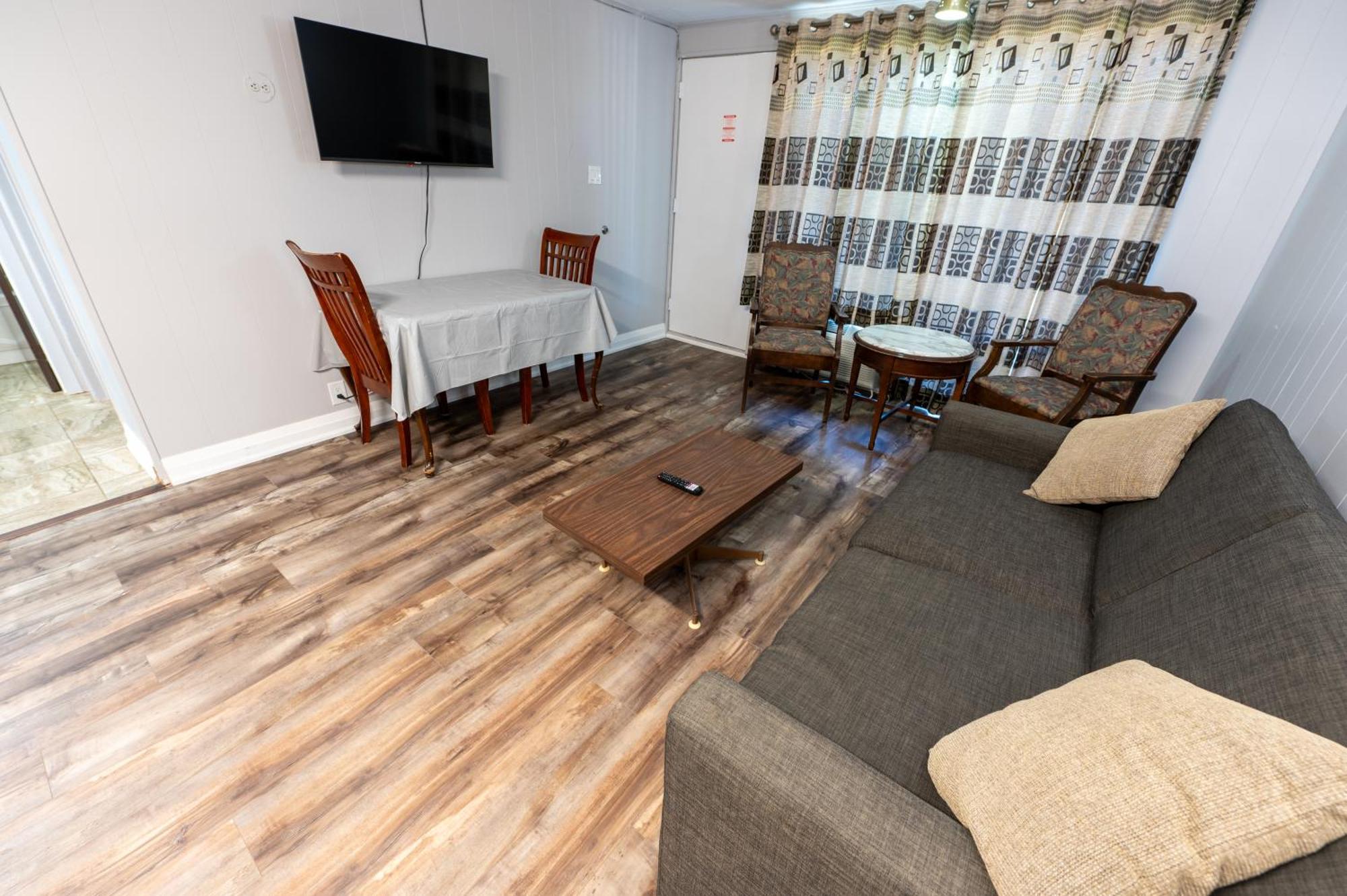 Sauble Beach Lodge Extérieur photo