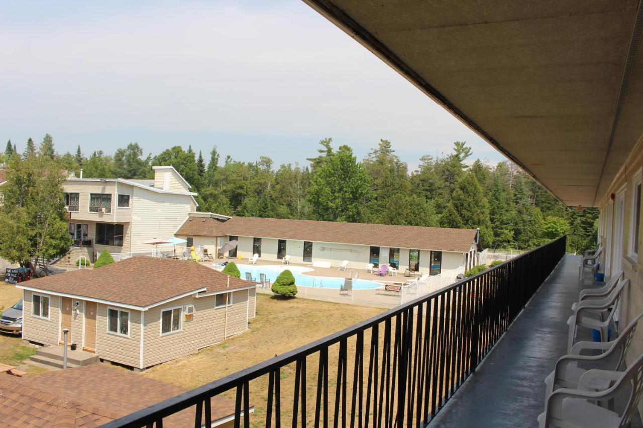 Sauble Beach Lodge Extérieur photo
